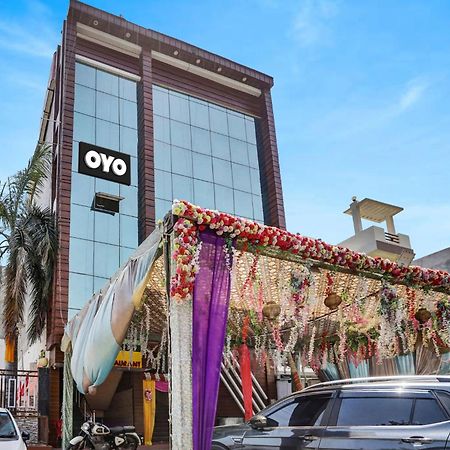 Chaya Hotel And Banquet Hall Kanpur Extérieur photo